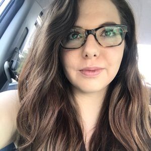 Meet your Posher, Gabbie